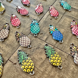 25pc Pineapple Link Connector Charms - Assorted Colors